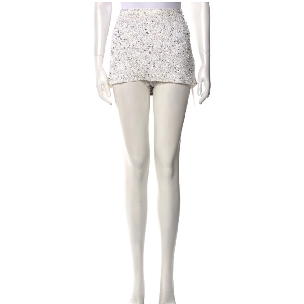 Retrofete White Sequin Mini Skirt Med NWT! Offers welcome. Tissue&cover includ.